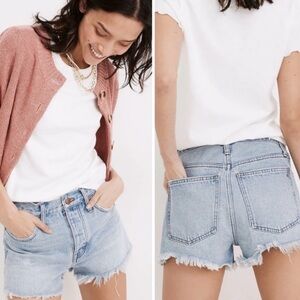 Madewell Relaxed Denim fit distressed jean shorts sz 27